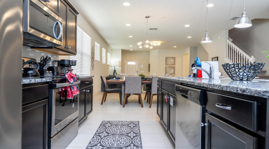 KISSIMMEE, Florida 34747, 5 Bedrooms Bedrooms, ,5 BathroomsBathrooms,Residential,For Sale,BENGAL,0,MFRO6402816