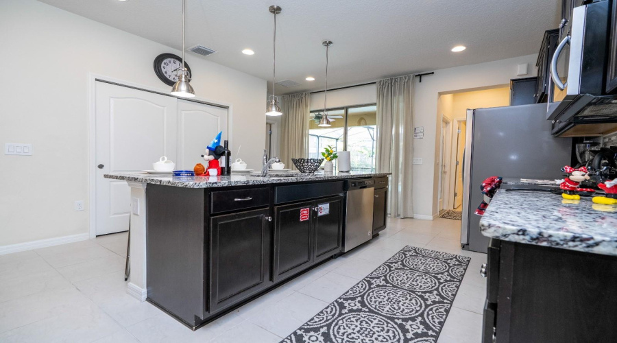KISSIMMEE, Florida 34747, 5 Bedrooms Bedrooms, ,5 BathroomsBathrooms,Residential,For Sale,BENGAL,0,MFRO6402816