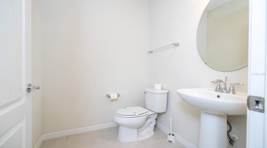KISSIMMEE, Florida 34747, 5 Bedrooms Bedrooms, ,5 BathroomsBathrooms,Residential,For Sale,BENGAL,0,MFRO6402816