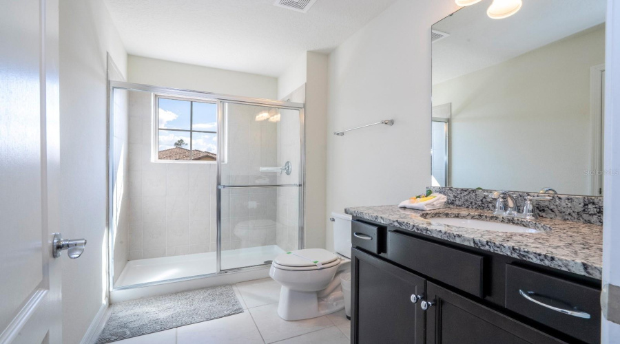 KISSIMMEE, Florida 34747, 5 Bedrooms Bedrooms, ,5 BathroomsBathrooms,Residential,For Sale,BENGAL,0,MFRO6402816