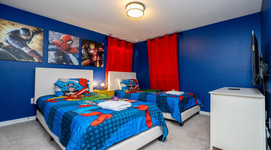 KISSIMMEE, Florida 34747, 5 Bedrooms Bedrooms, ,5 BathroomsBathrooms,Residential,For Sale,BENGAL,0,MFRO6402816