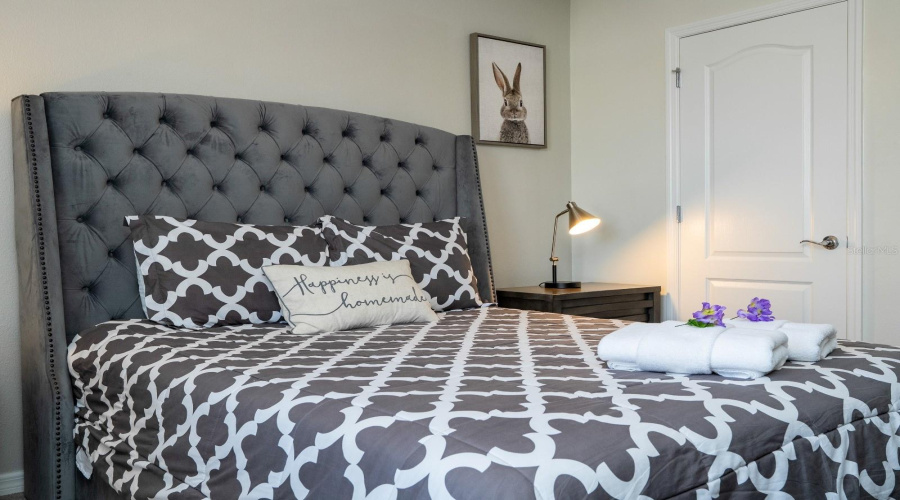 KISSIMMEE, Florida 34747, 5 Bedrooms Bedrooms, ,5 BathroomsBathrooms,Residential,For Sale,BENGAL,0,MFRO6402816