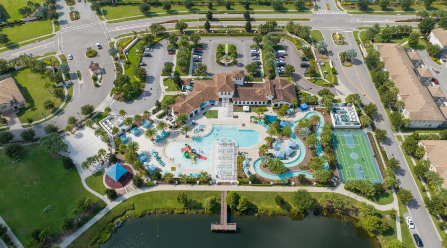KISSIMMEE, Florida 34747, 5 Bedrooms Bedrooms, ,5 BathroomsBathrooms,Residential,For Sale,BENGAL,0,MFRO6402816