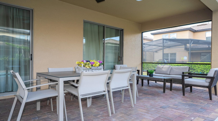 KISSIMMEE, Florida 34747, 5 Bedrooms Bedrooms, ,5 BathroomsBathrooms,Residential,For Sale,BENGAL,0,MFRO6402816