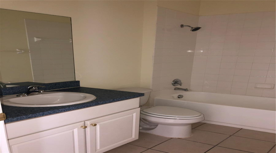 2nd Bathroom