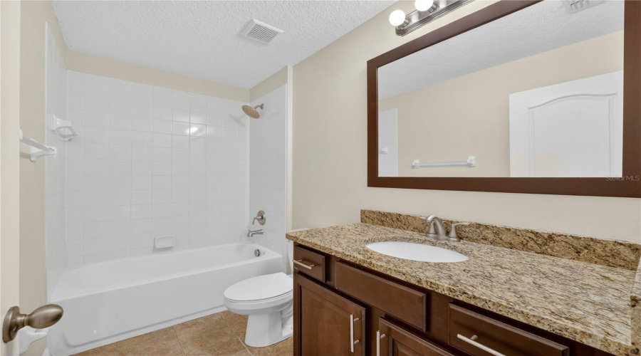 DAVENPORT, Florida 33896, 3 Bedrooms Bedrooms, ,2 BathroomsBathrooms,Residential,For Sale,BROOKSVILLE,0,MFRS5142899
