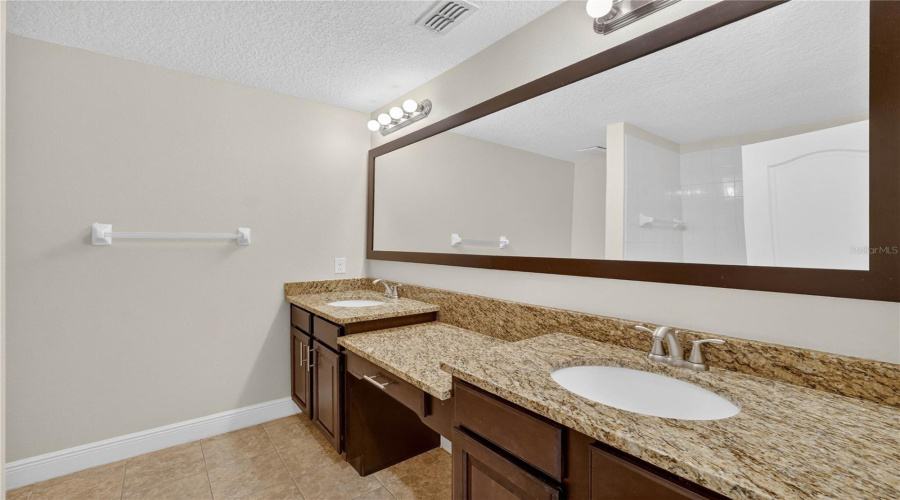 DAVENPORT, Florida 33896, 3 Bedrooms Bedrooms, ,2 BathroomsBathrooms,Residential,For Sale,BROOKSVILLE,0,MFRS5142899