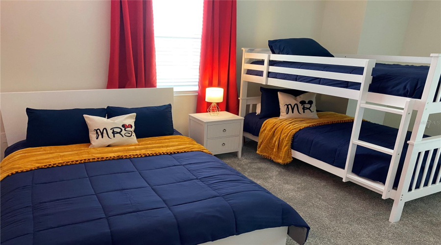 DAVENPORT, Florida 33896, 3 Bedrooms Bedrooms, ,2 BathroomsBathrooms,Residential,For Sale,DROP,0,MFRO6404817