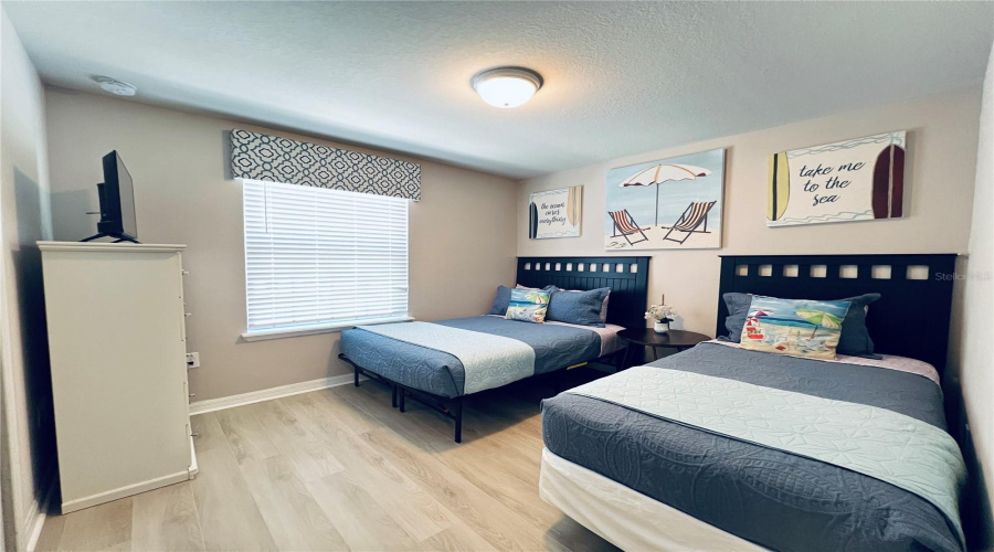 KISSIMMEE, Florida 34747, 5 Bedrooms Bedrooms, ,4 BathroomsBathrooms,Residential,For Sale,SYDNEY,0,MFRO6404821