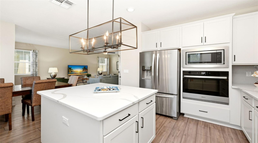 KISSIMMEE, Florida 34747, 3 Bedrooms Bedrooms, ,2 BathroomsBathrooms,Residential,For Sale,REMICK,0,MFRTB8503993