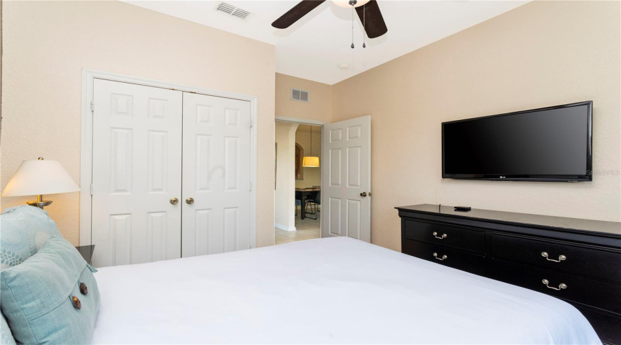 KISSIMMEE, Florida 34747, 3 Bedrooms Bedrooms, ,2 BathroomsBathrooms,Residential,For Sale,ALMATON,0,MFRO6404870