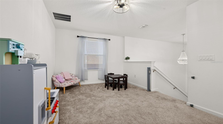 DAVENPORT, Florida 33837, 4 Bedrooms Bedrooms, ,2 BathroomsBathrooms,Residential,For Sale,BERRY,0,MFRS5149125