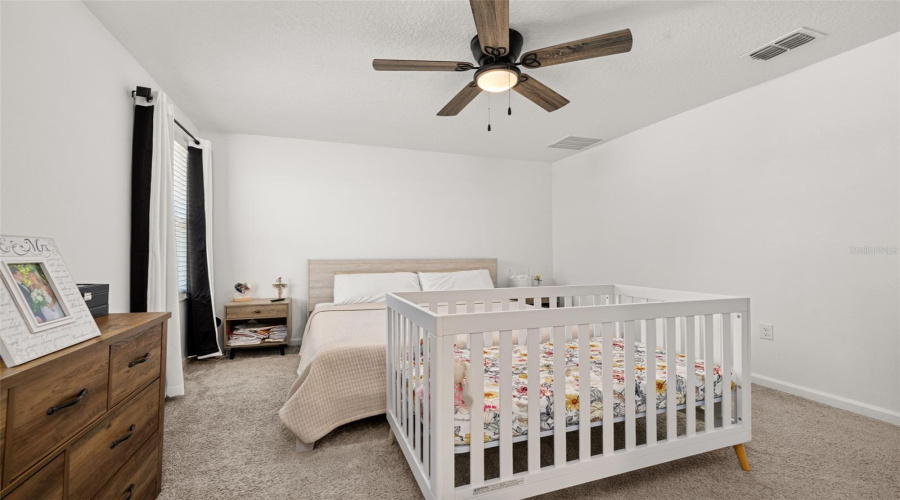 DAVENPORT, Florida 33837, 4 Bedrooms Bedrooms, ,2 BathroomsBathrooms,Residential,For Sale,BERRY,0,MFRS5149125