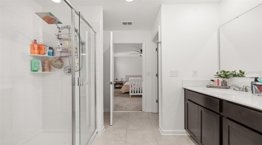 DAVENPORT, Florida 33837, 4 Bedrooms Bedrooms, ,2 BathroomsBathrooms,Residential,For Sale,BERRY,0,MFRS5149125