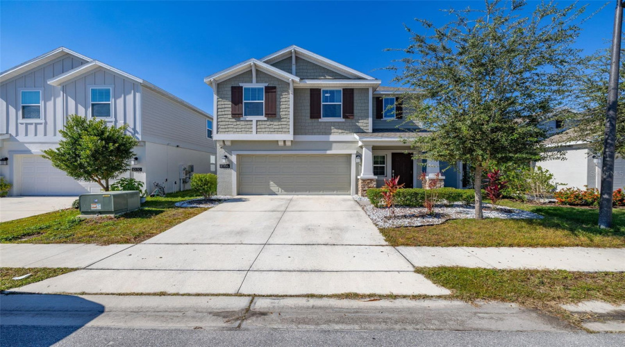 DAVENPORT, Florida 33837, 4 Bedrooms Bedrooms, ,2 BathroomsBathrooms,Residential,For Sale,BERRY,0,MFRS5149125
