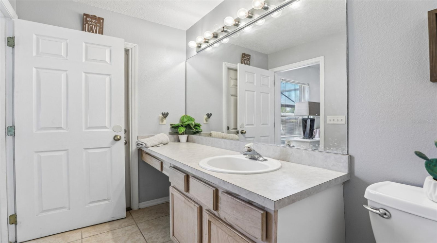 DAVENPORT, Florida 33897, 3 Bedrooms Bedrooms, ,2 BathroomsBathrooms,Residential,For Sale,CASTERTON,0,MFRO6403315
