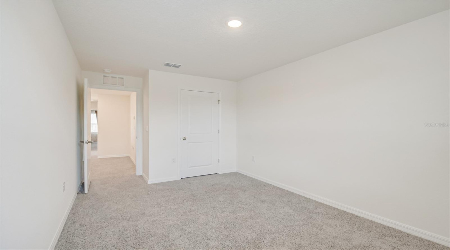 KISSIMMEE, Florida 34746, 3 Bedrooms Bedrooms, ,2 BathroomsBathrooms,Residential,For Sale,HAZEL,0,MFRS5148802
