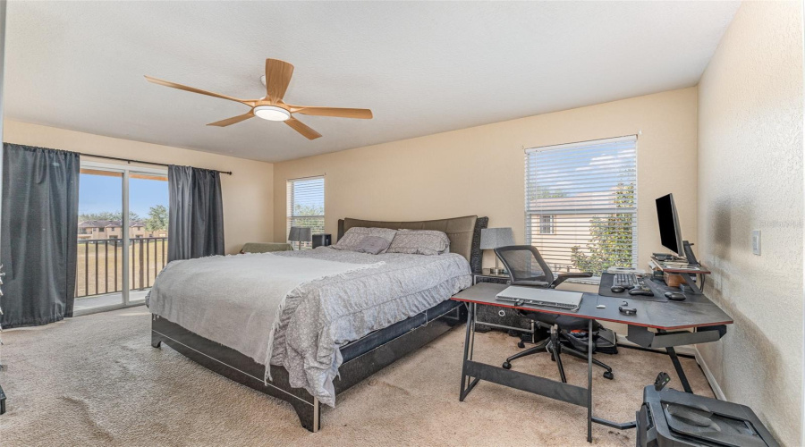 DAVENPORT, Florida 33897, 4 Bedrooms Bedrooms, ,3 BathroomsBathrooms,Residential,For Sale,CALABRIA,0,MFRO6278045