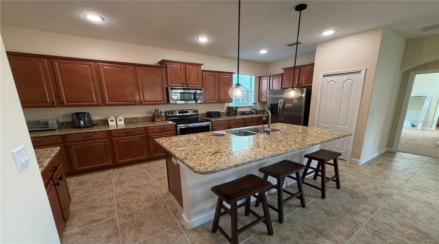 KISSIMMEE, Florida 34747, 5 Bedrooms Bedrooms, ,5 BathroomsBathrooms,Residential,For Sale,SUGAR PALM,0,MFRS5149166