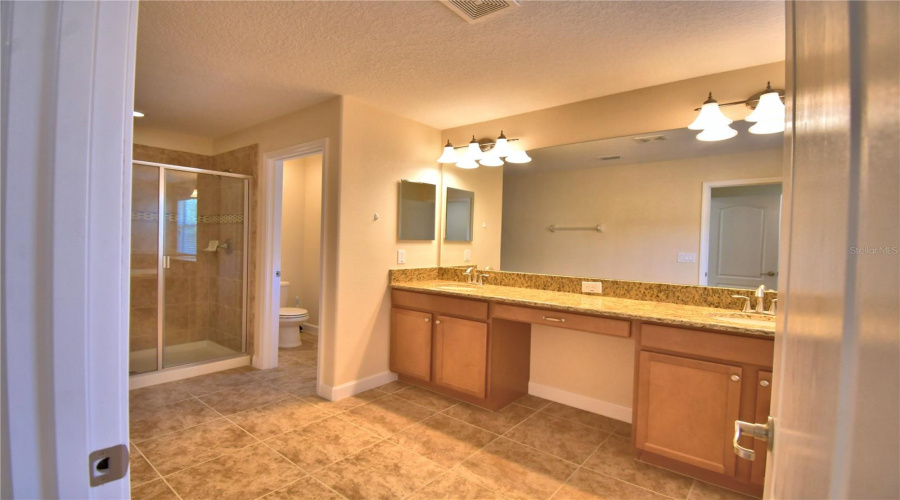 KISSIMMEE, Florida 34747, 5 Bedrooms Bedrooms, ,5 BathroomsBathrooms,Residential,For Sale,SUGAR PALM,0,MFRS5149166