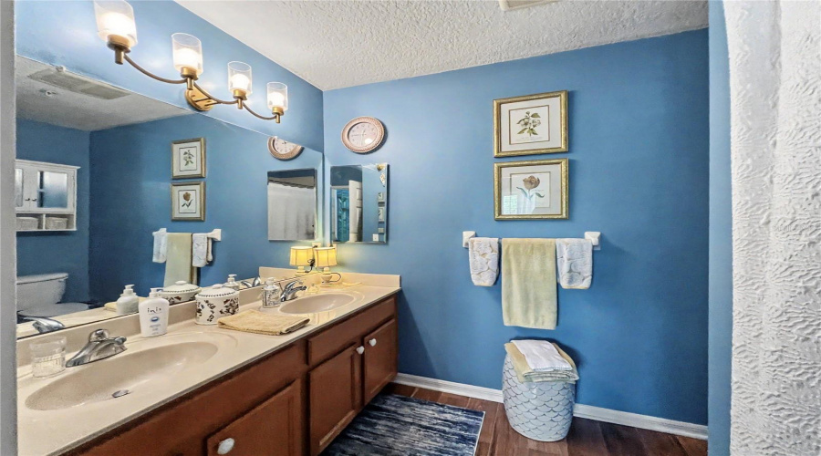 CELEBRATION, Florida 34747, 2 Bedrooms Bedrooms, ,2 BathroomsBathrooms,Residential,For Sale,WATERSIDE,0,MFRO6404835