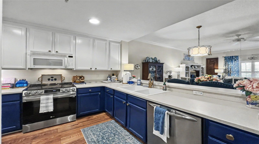 CELEBRATION, Florida 34747, 2 Bedrooms Bedrooms, ,2 BathroomsBathrooms,Residential,For Sale,WATERSIDE,0,MFRO6404835