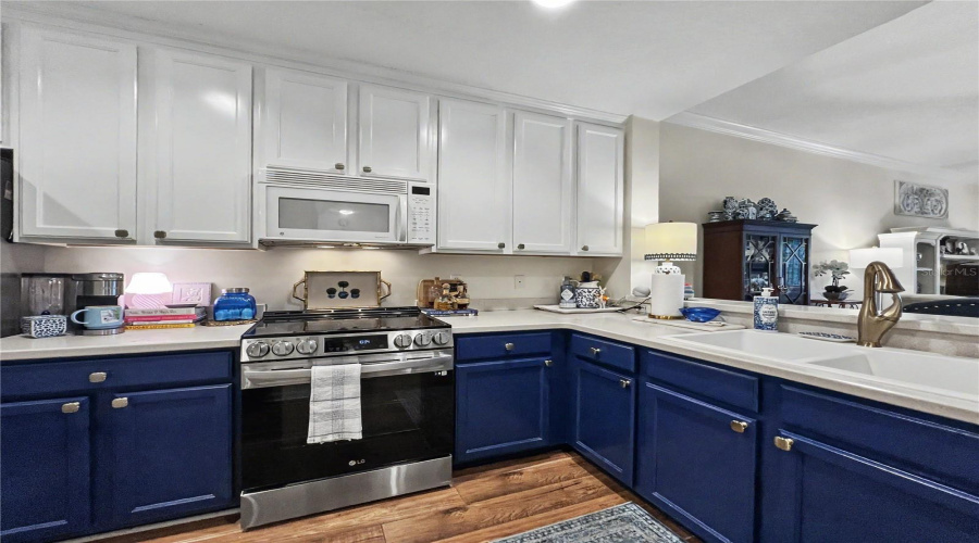 CELEBRATION, Florida 34747, 2 Bedrooms Bedrooms, ,2 BathroomsBathrooms,Residential,For Sale,WATERSIDE,0,MFRO6404835