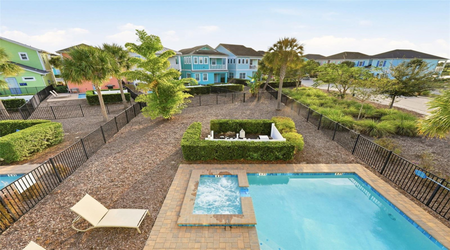 KISSIMMEE, Florida 34747, 5 Bedrooms Bedrooms, ,5 BathroomsBathrooms,Residential,For Sale,KNEE DEEP,0,MFRO6360849