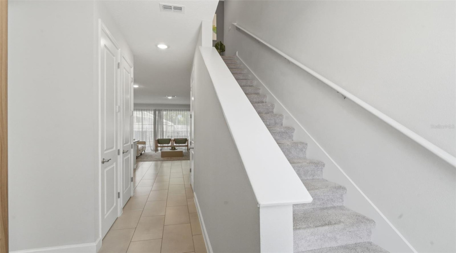 KISSIMMEE, Florida 34747, 4 Bedrooms Bedrooms, ,4 BathroomsBathrooms,Residential,For Sale,FORMOSA VALLEY,0,MFRO6404909