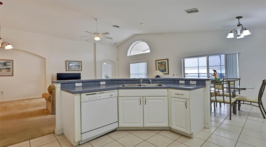 DAVENPORT, Florida 33896, 4 Bedrooms Bedrooms, ,3 BathroomsBathrooms,Residential,For Sale,KILDRUMMY,0,MFRS5149077