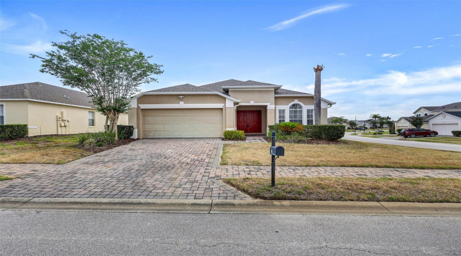 DAVENPORT, Florida 33896, 4 Bedrooms Bedrooms, ,3 BathroomsBathrooms,Residential,For Sale,KILDRUMMY,0,MFRS5149077