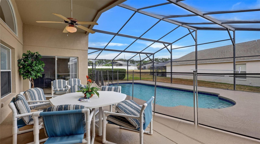 DAVENPORT, Florida 33896, 4 Bedrooms Bedrooms, ,3 BathroomsBathrooms,Residential,For Sale,KILDRUMMY,0,MFRS5149077