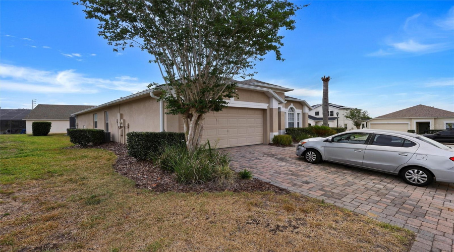 DAVENPORT, Florida 33896, 4 Bedrooms Bedrooms, ,3 BathroomsBathrooms,Residential,For Sale,KILDRUMMY,0,MFRS5149077