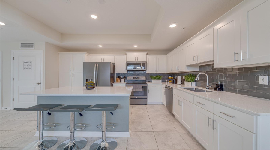 KISSIMMEE, Florida 34746, 3 Bedrooms Bedrooms, ,2 BathroomsBathrooms,Residential,For Sale,PARADOX,0,MFRS5136428