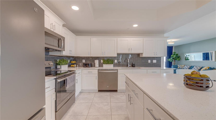 KISSIMMEE, Florida 34746, 3 Bedrooms Bedrooms, ,2 BathroomsBathrooms,Residential,For Sale,PARADOX,0,MFRS5136428