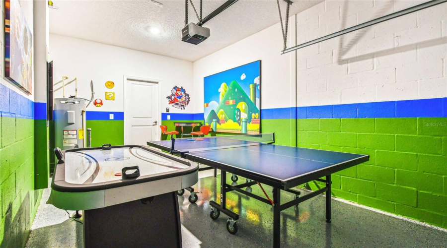 KISSIMMEE, Florida 34746, 5 Bedrooms Bedrooms, ,5 BathroomsBathrooms,Residential,For Sale,PUNCTUATION,0,MFRO6305622