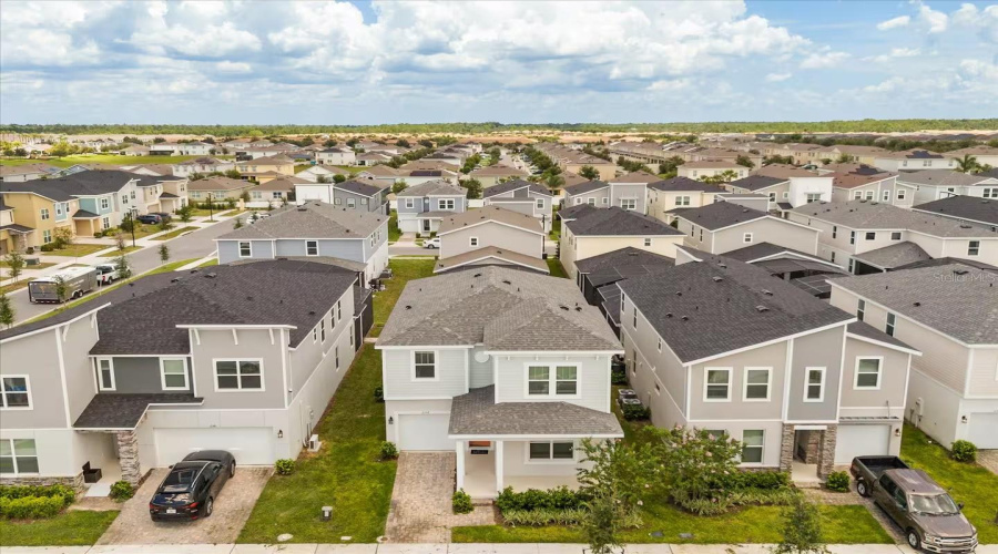 KISSIMMEE, Florida 34747, 8 Bedrooms Bedrooms, ,4 BathroomsBathrooms,Residential,For Sale,SALTY WINDS,0,MFRO6405073