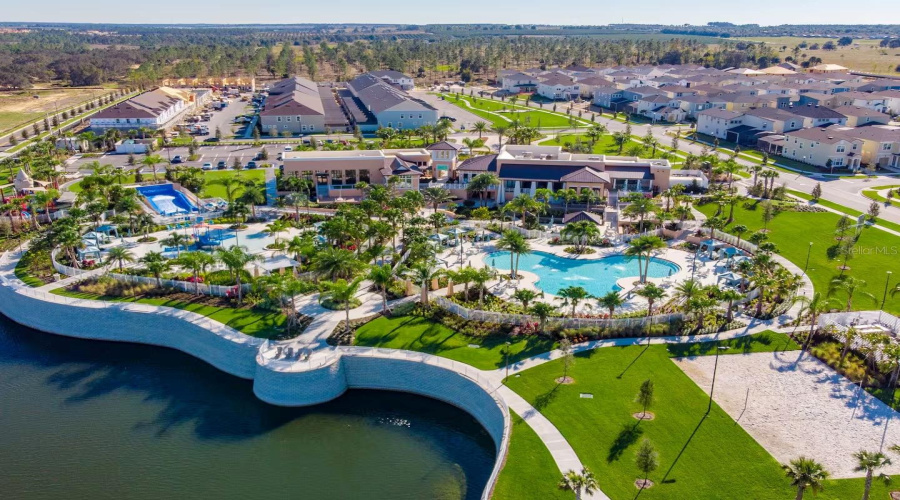 KISSIMMEE, Florida 34747, 8 Bedrooms Bedrooms, ,4 BathroomsBathrooms,Residential,For Sale,SALTY WINDS,0,MFRO6405073