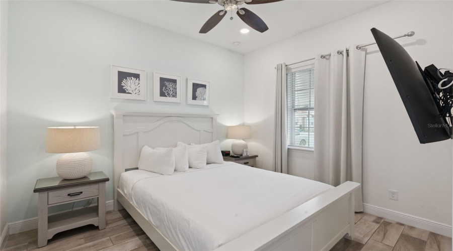 KISSIMMEE, Florida 34747, 5 Bedrooms Bedrooms, ,4 BathroomsBathrooms,Residential,For Sale,KNEE DEEP,0,MFRS5149245
