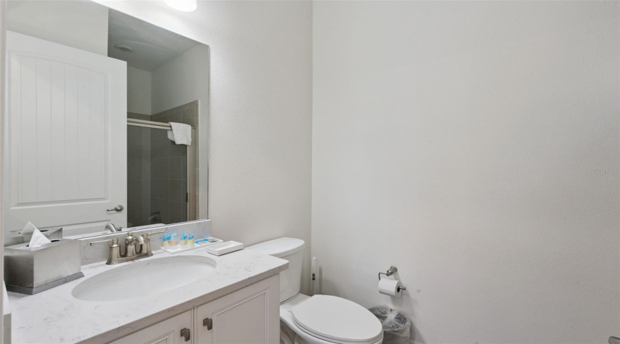 KISSIMMEE, Florida 34747, 5 Bedrooms Bedrooms, ,4 BathroomsBathrooms,Residential,For Sale,KNEE DEEP,0,MFRS5149245