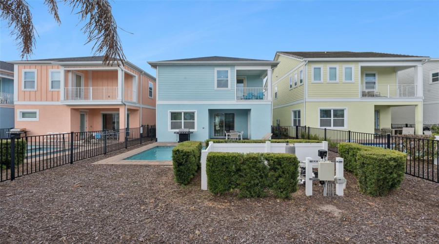 KISSIMMEE, Florida 34747, 5 Bedrooms Bedrooms, ,4 BathroomsBathrooms,Residential,For Sale,KNEE DEEP,0,MFRS5149245