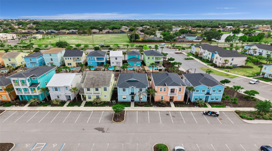 KISSIMMEE, Florida 34747, 5 Bedrooms Bedrooms, ,4 BathroomsBathrooms,Residential,For Sale,KNEE DEEP,0,MFRS5149245