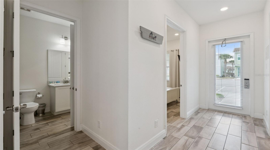 KISSIMMEE, Florida 34747, 5 Bedrooms Bedrooms, ,4 BathroomsBathrooms,Residential,For Sale,KNEE DEEP,0,MFRS5149245