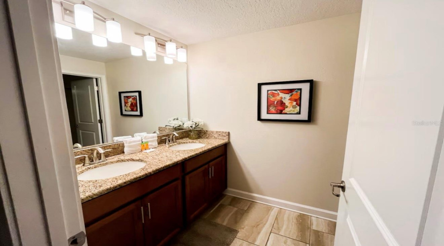 KISSIMMEE, Florida 34746, 4 Bedrooms Bedrooms, ,3 BathroomsBathrooms,Residential,For Sale,GATSBY,0,MFRO6367814