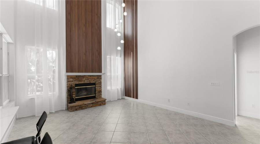 KISSIMMEE, Florida 34746, 4 Bedrooms Bedrooms, ,3 BathroomsBathrooms,Residential,For Sale,THE OAKS,0,MFRO6361402
