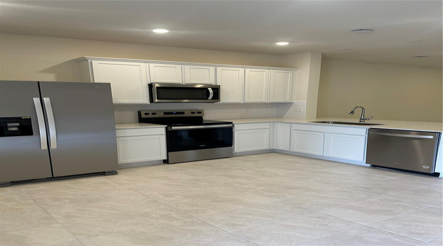 KISSIMMEE, Florida 34746, 3 Bedrooms Bedrooms, ,2 BathroomsBathrooms,Residential,For Sale,BRIGHT JEWEL,0,MFRS5148888