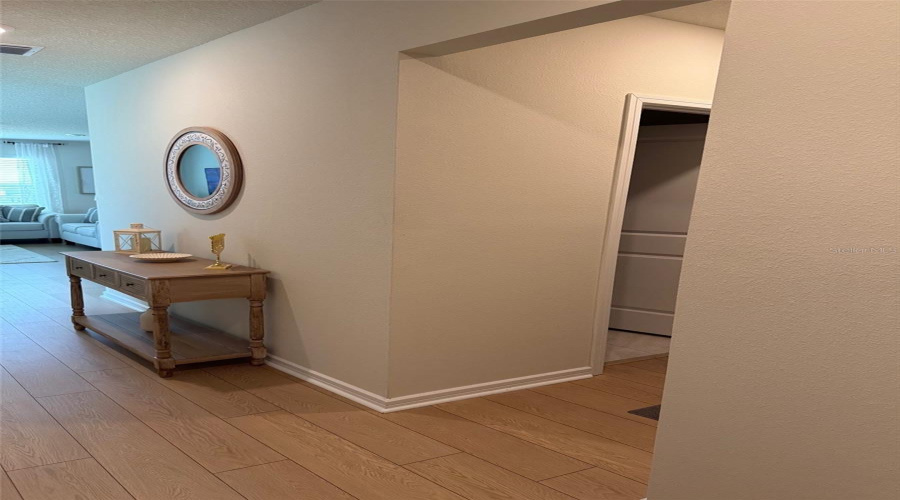 DAVENPORT, Florida 33896, 4 Bedrooms Bedrooms, ,3 BathroomsBathrooms,Residential,For Sale,VISION,0,MFRO6404842