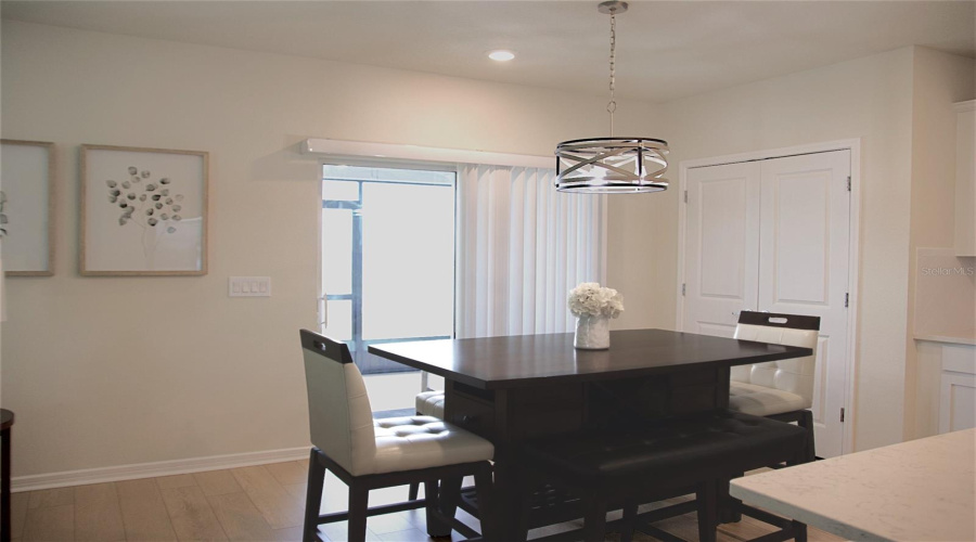 DAVENPORT, Florida 33896, 4 Bedrooms Bedrooms, ,3 BathroomsBathrooms,Residential,For Sale,VISION,0,MFRO6404842