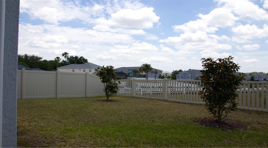 DAVENPORT, Florida 33896, 4 Bedrooms Bedrooms, ,3 BathroomsBathrooms,Residential,For Sale,VISION,0,MFRO6404842