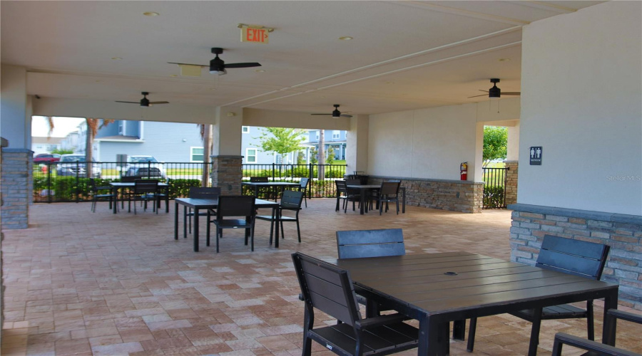 DAVENPORT, Florida 33896, 4 Bedrooms Bedrooms, ,3 BathroomsBathrooms,Residential,For Sale,VISION,0,MFRO6404842